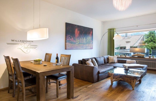Stylish holiday apartment in the heart of Partenkirchen