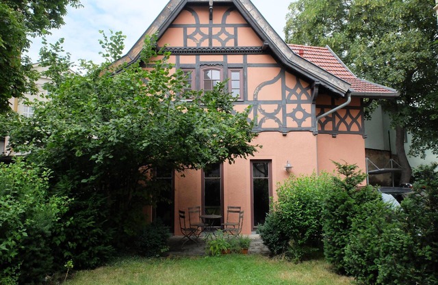 Stylish holiday house with terrace - cozy facilities in the center v. Weimar