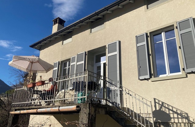 Stylish house on Lake Como, ideal for an active couple, preferably with a dog