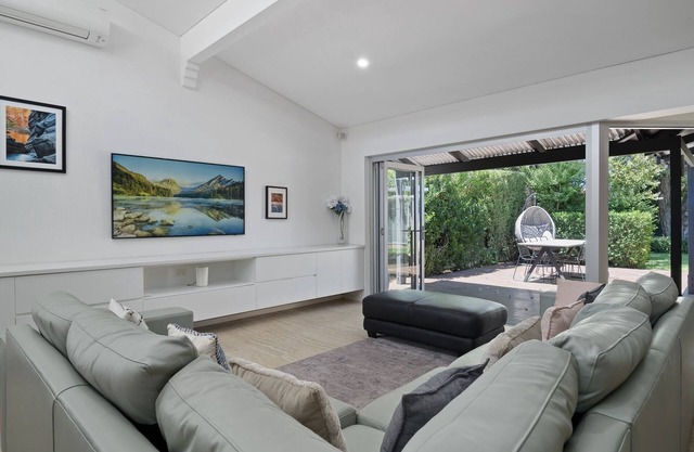 Stylish Kensington Home with Outdoor Area