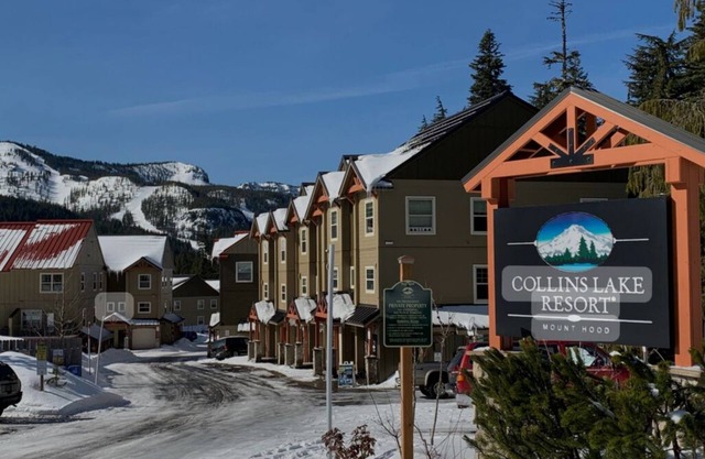 Stylish Luxury at top Mt. Hood Resort! Located in Collins Lake - Gov. Camp