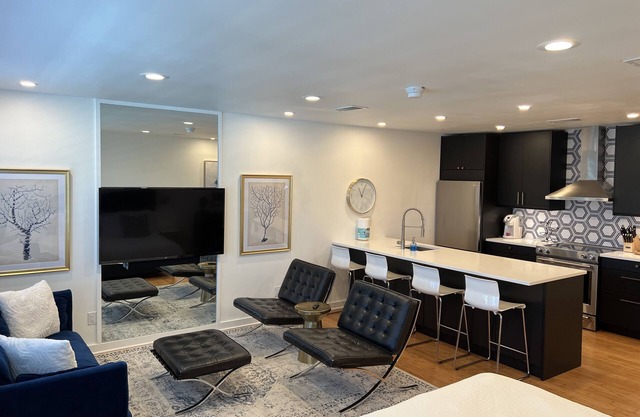 Stylish Seagrove Studio on 30a- 2-Minute Walk to the Beach!