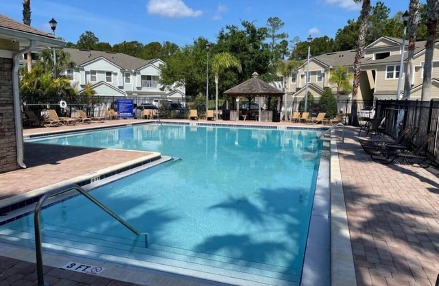 Stylish & Spacious in the Heart of Jacksonville!