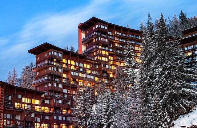 Stylish Stay Near Ski