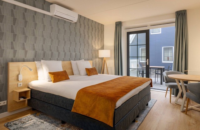 Stylish Stay in Volendam