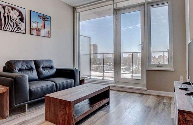 Stylish Studio Escape near Suya Palace with Terrace
