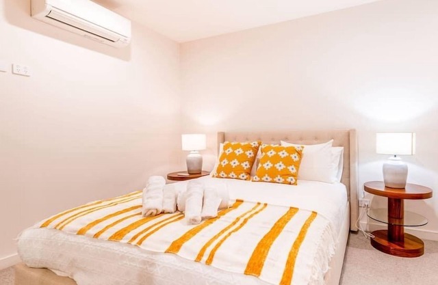 Stylish Urban Oasis(2BR1B+free park+View+Gshop@GF)