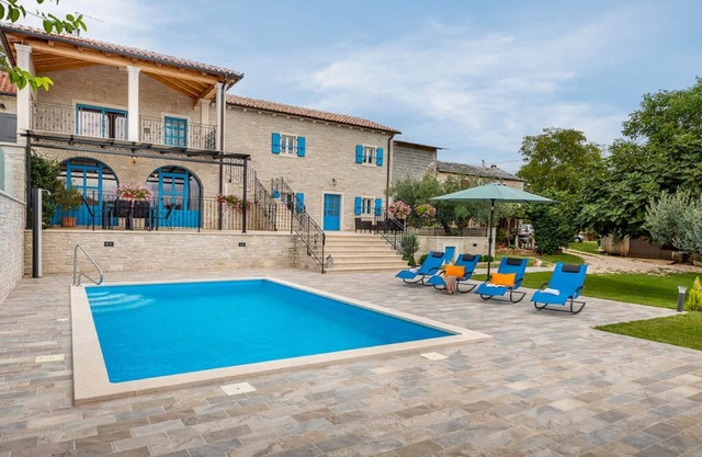 Stylish villa with swimming pool and garden
