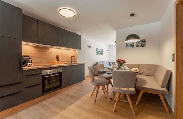 Stylishly furnished near city centre in quiet neighbourhood
