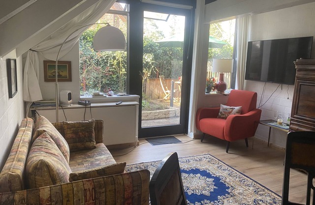 Stylishly furnished apartment in a modern half-timbered house-children welcome!