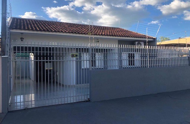 Sua Casa Em Maringá!