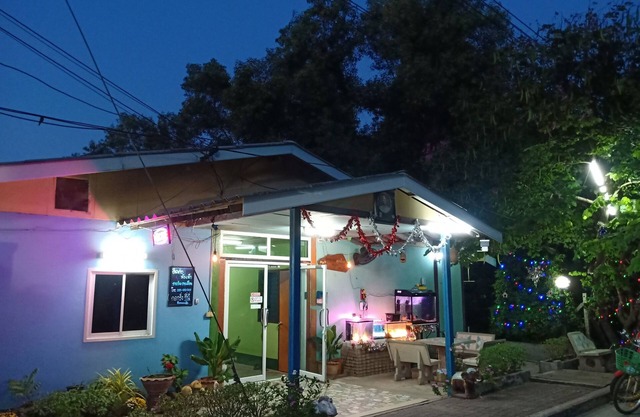 Suansuppachok Inn
