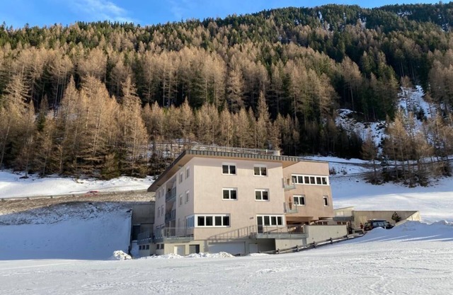 Sublime apartment in Zwieselstein with view and terrace