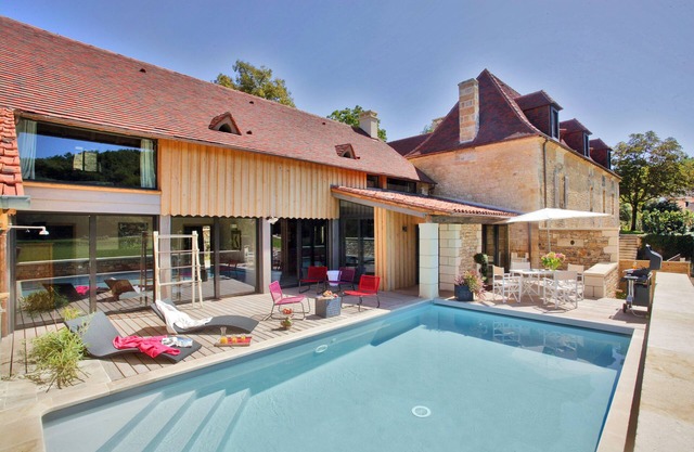 Sublime master house - quiet 5 * label private heated pool, sleeps 6