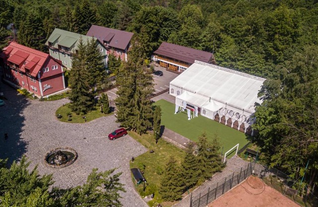 Suior Resort Baza