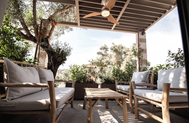 Suite 1 – Elegant & Serene Hideaway | September15 Suites