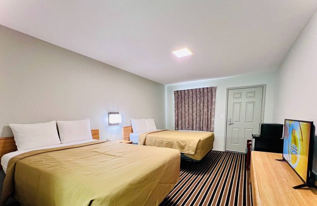 Suite 16 Motel