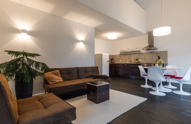 Suite 4, bis 5 Personen, Balkon, Maisonette, 100m²