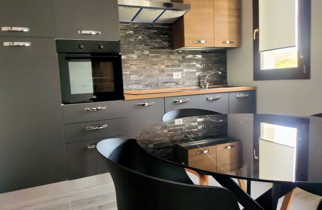 Suite Apartments i4MORI Porto Pino