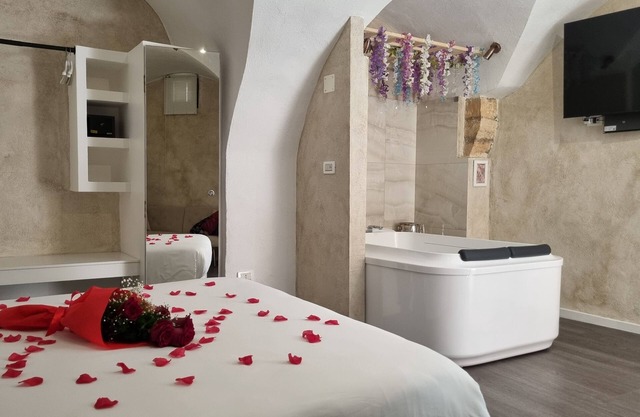 Suite con Vasca Idromassaggio nel cuore antico di San Giovanni Rotondo