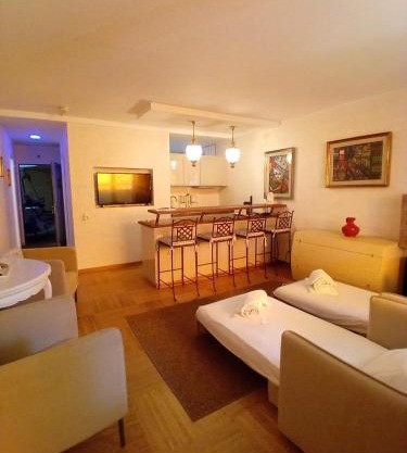 Suite Ellegance 305