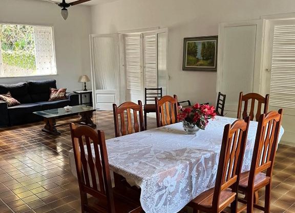 Suite em casa maravilhosa, melhor localização de Araruama