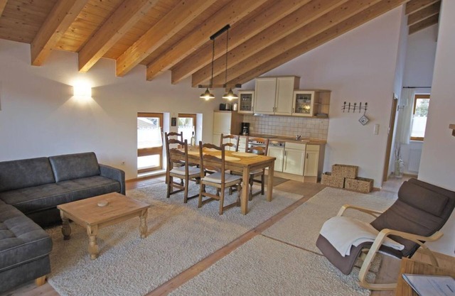 Suite Kaiserbach - 2 bedrooms - Loggia - Haus Kaiserbach