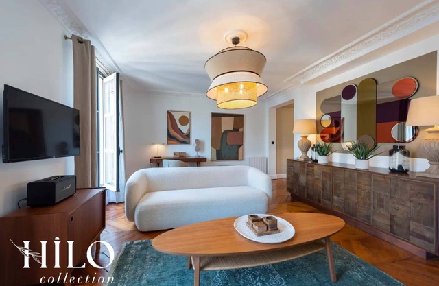 Suite Stendhal by HILO Collection