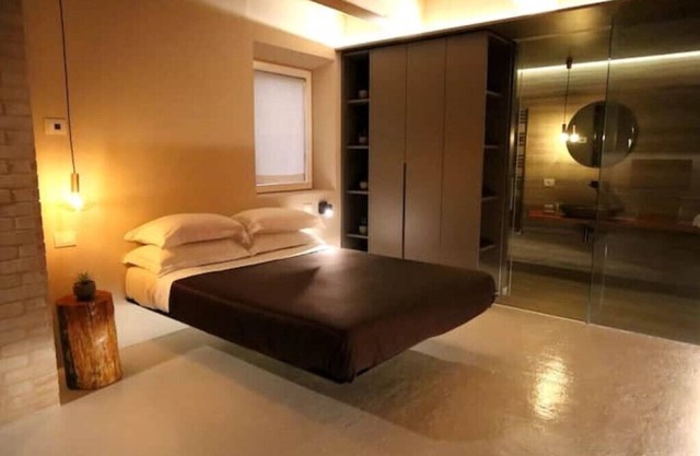Suite with private in-room whirlpool and garden pool