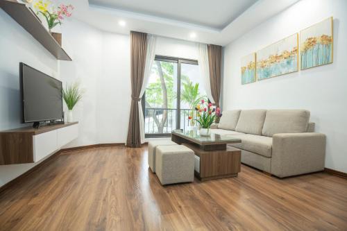 Sumitomo 20 Apartment - No 51 lane 12 Dao Tan street