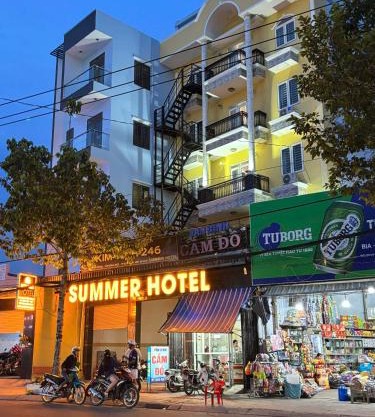 Summer Hotel