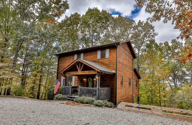 Summer's Ridge - Hot Tub, Game Room, Resort Community