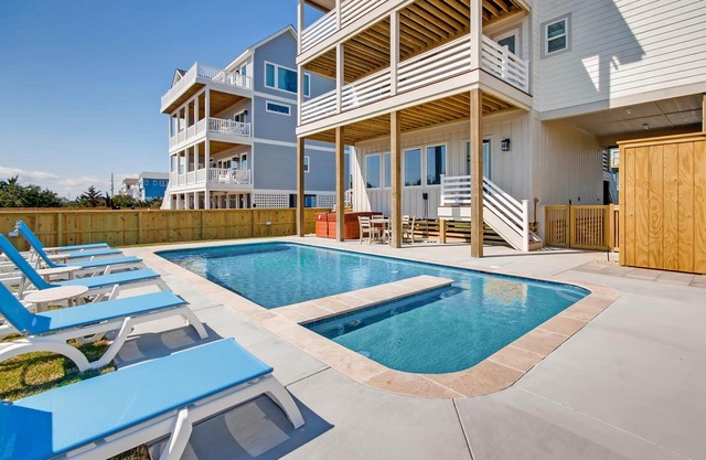 SUMMER SAVINGS - Oceanview Dog Friendly Home w/Pool, Hot Tub, & Beach Boardwalk