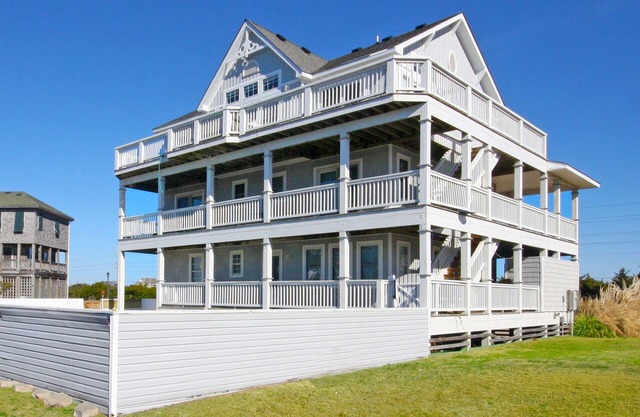 SUMMER SAVINGS - Semi-Soundfront Dog Friendly w/Pool, Hot Tub, Cmty Boat Ramp