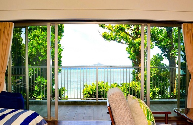 Summer3 nights or more Summer where you can meet the most beautiful sea of the year1F / Kunigami-gun Okinawa
