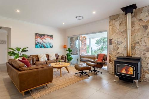 Summerville Treetops A Stunning Valley Retreat