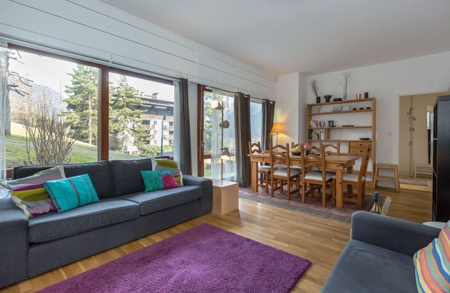 Summit Apartment