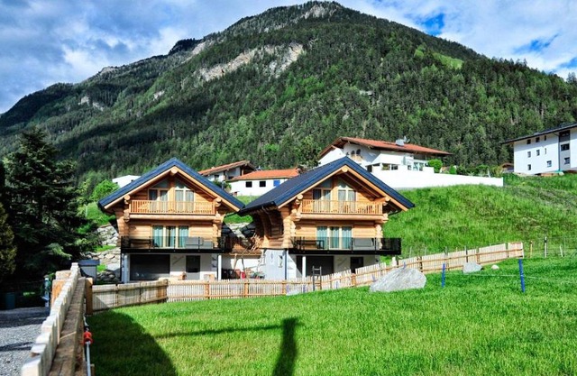Summit Lodges