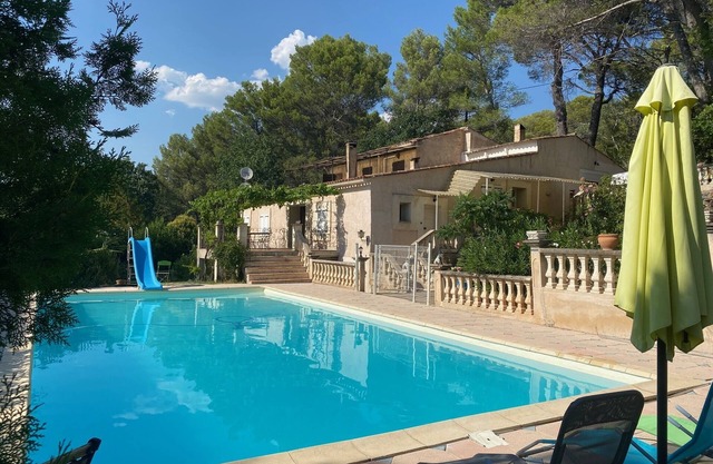 Sumptuous Provencal farmhouse