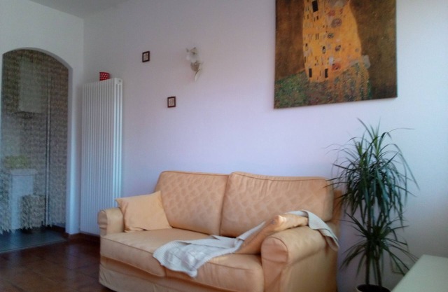 Sun Apartment