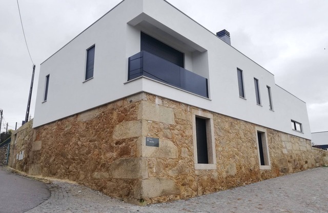 SUN HOUSE LUXURY HOUSE WITH POOL