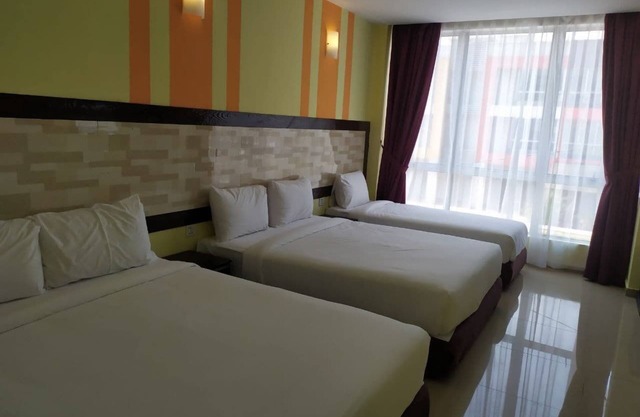 Sun Inns Meru Raya