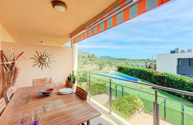 SUN VILLAGE P2