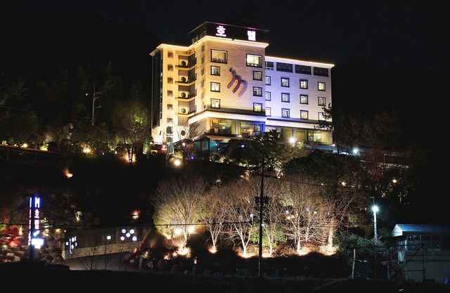 Suncheon Embassador Hotel