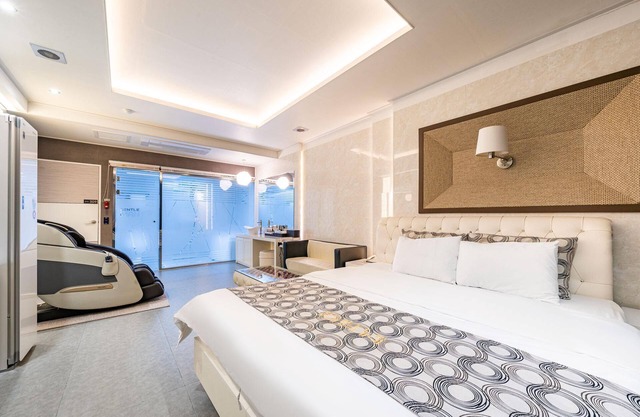 Suncheon Gentleman Self Check-in Hotel