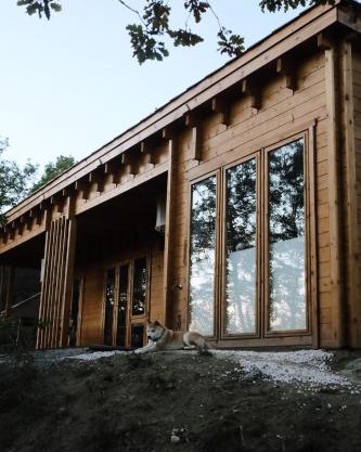 SUNCHILL luxury treehouse