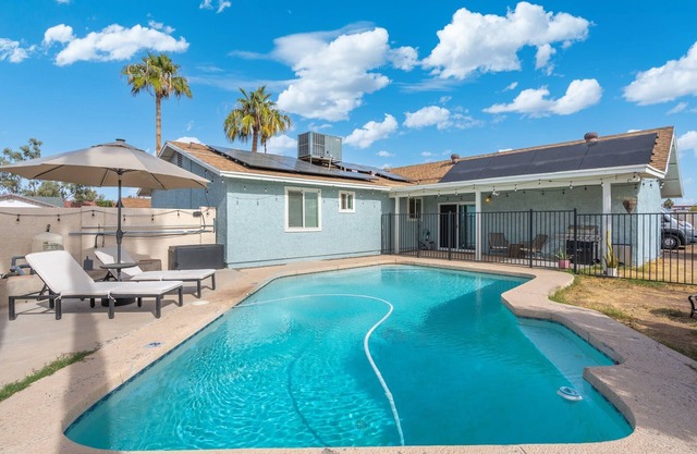 Sunfit Dreams | 3BD, BBQ, Pool & Fitness