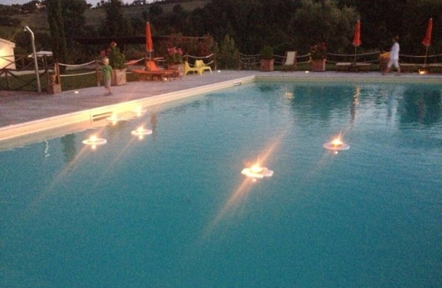 SUNFLOWER 4 km from the sea with swimming pool for 2+2 people