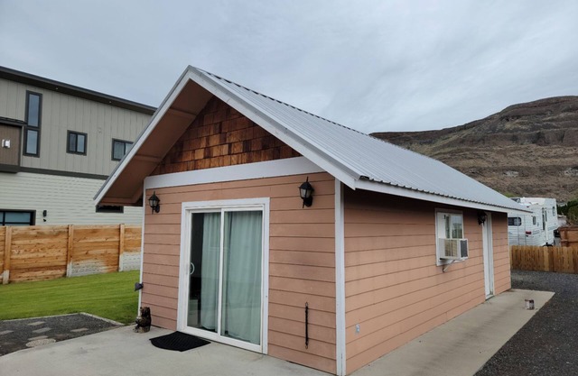 Sunland Estates Bungalow