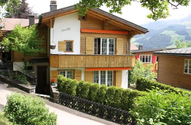 Sunneschyn by Interhome